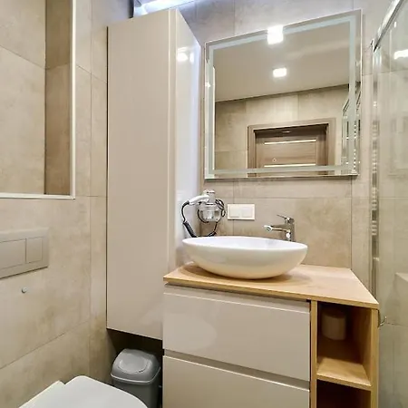 Laguna Fonte 16 Z Garazem