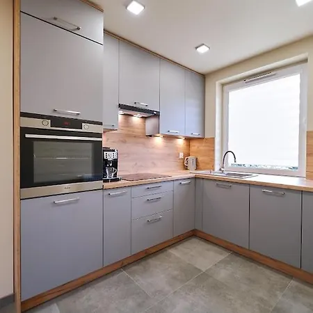 Laguna Fonte 16 Z Garazem *